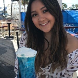 Meet your Posher, Cindy